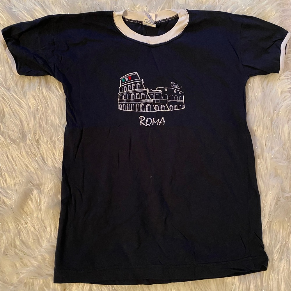 T-shirts, shirts, top,clothing